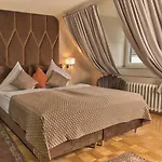 Bebber 4*